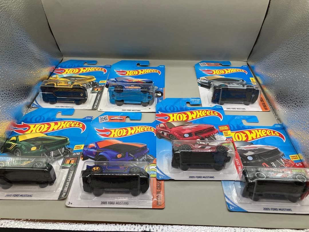 HW 2005 FORD MUSTANG(フォード マスタング) 7台セット