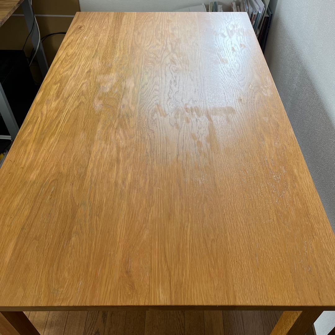 無印　無垢材ダイニングテーブルオーク材　140×80高さ72cm表面ウレタン塗装