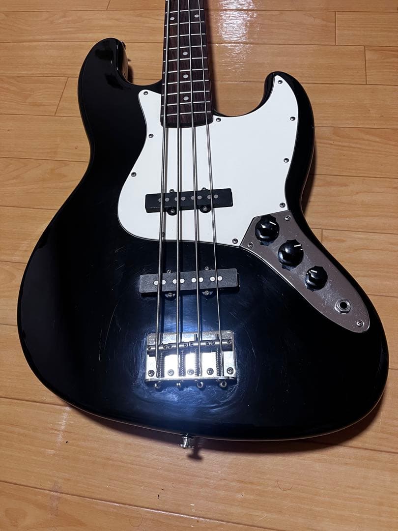 KGarage Traditional Seriesエレキベース ケーブル2本付