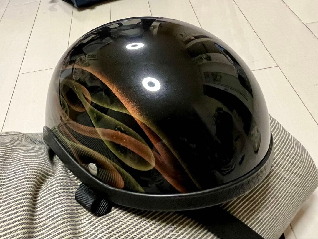 サードアイ　フレイムデザイン 半帽ヘルメット