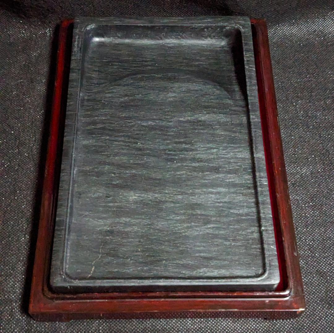 【歙州硯】◆水波眉子紋・銀華紋・銀線の蒼黒美石◆唐木箱◆約八吋の歙硯◆龍尾山