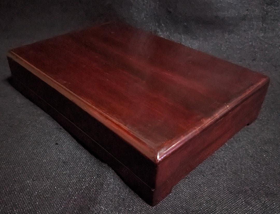 【歙州硯】◆水波眉子紋・銀華紋・銀線の蒼黒美石◆唐木箱◆約八吋の歙硯◆龍尾山