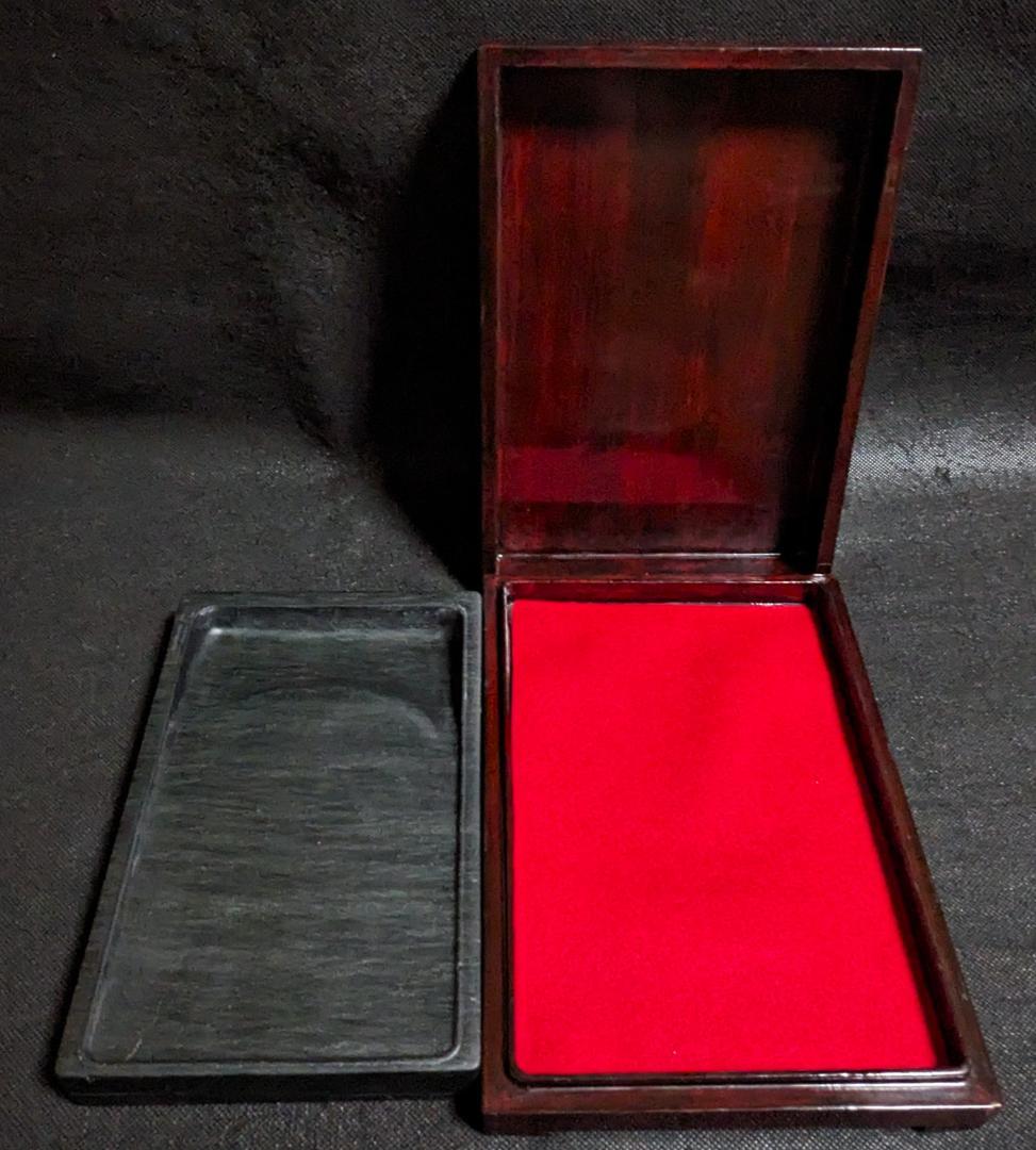 【歙州硯】◆水波眉子紋・銀華紋・銀線の蒼黒美石◆唐木箱◆約八吋の歙硯◆龍尾山