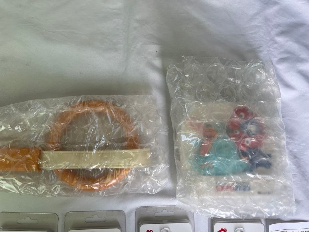 ミャクミャク イコちゃん 万博 つり革 レプリカ キーホルダー6個