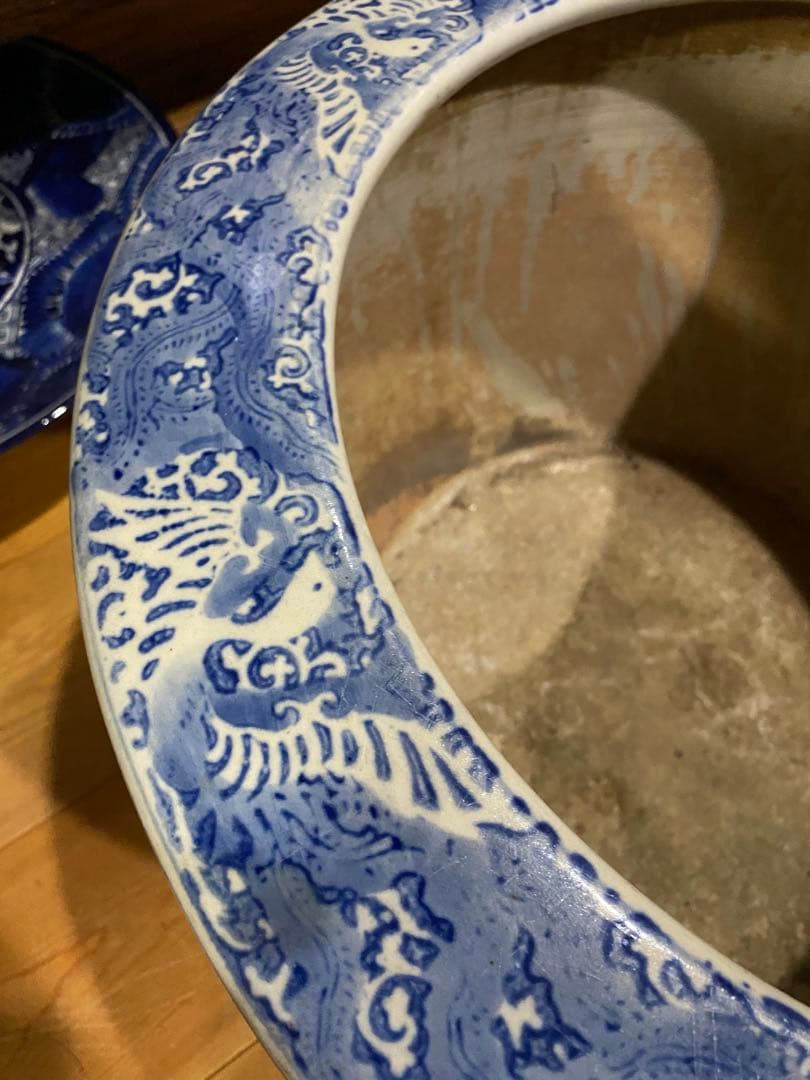 手毬紋様の可愛い大きな火鉢