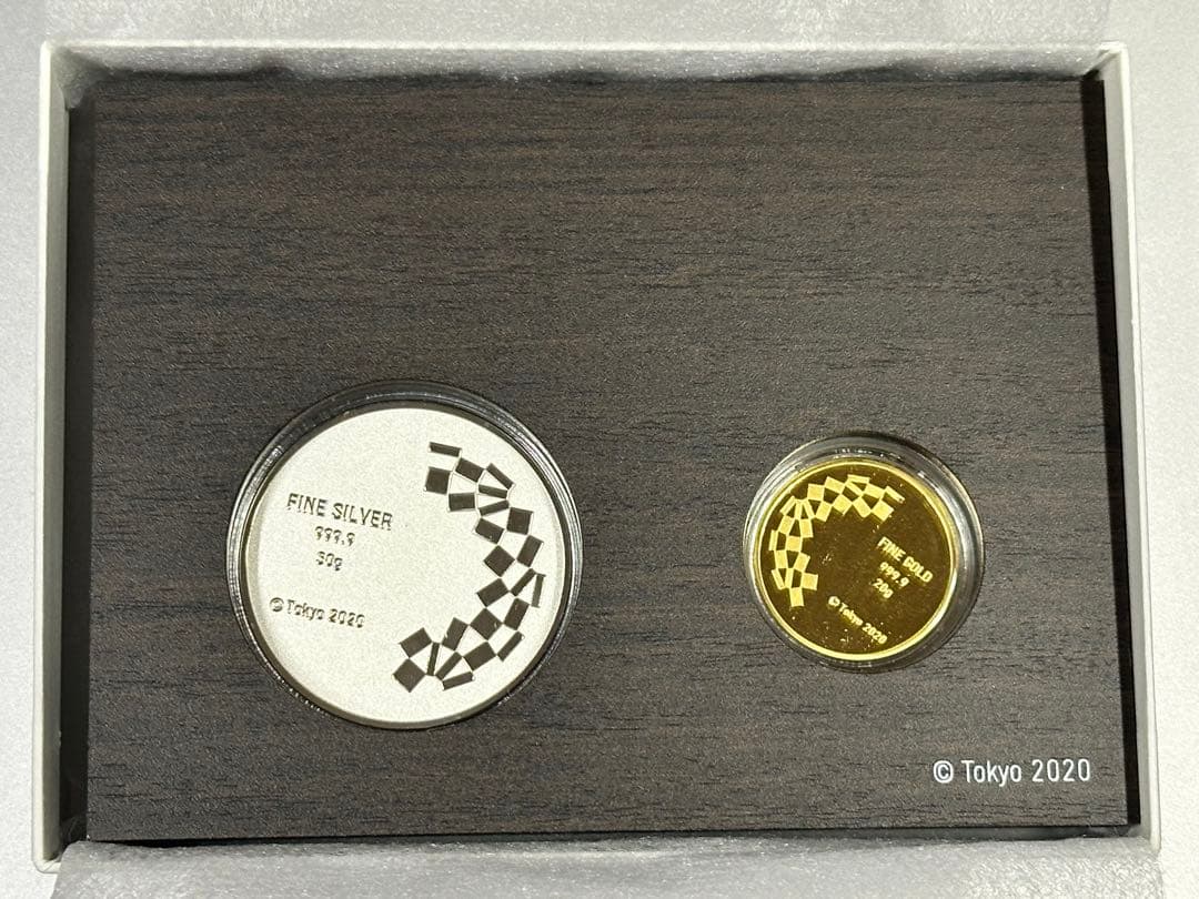 冷*院様 東京2020オリンピック金銀(純金20g 純銀30g) メダリオンセッ