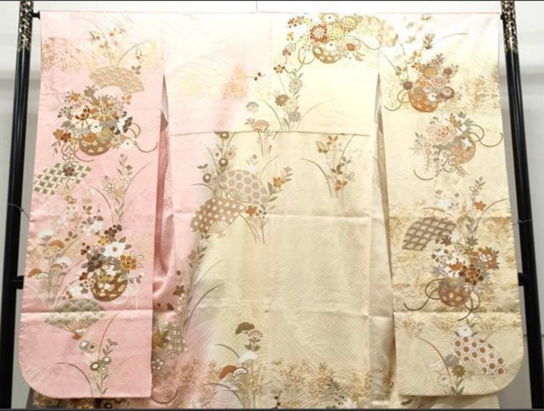 振袖フルセット6点サイズM〜Ｌ花籠文　暈し染め　金彩　正絹