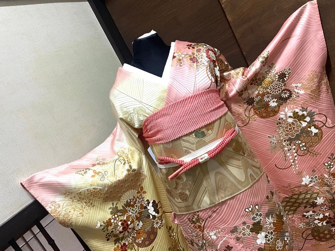 振袖フルセット6点サイズM〜Ｌ花籠文　暈し染め　金彩　正絹
