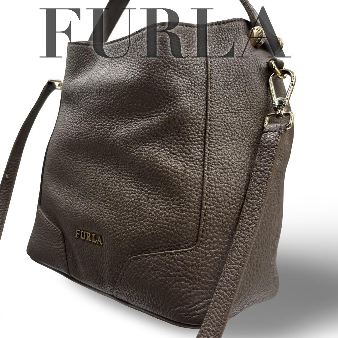 【良品】フルラ　カプリッチョ　2way ショルダーバッグ　ハンド　グレー斜め掛け