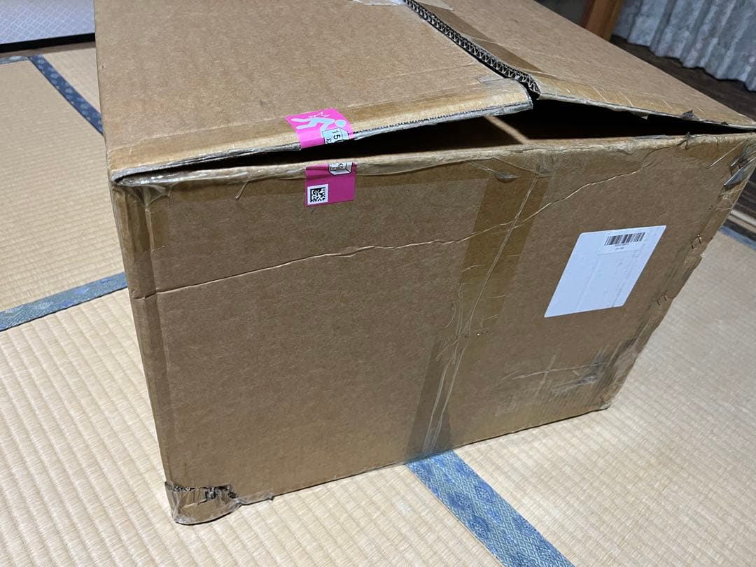 16日迄　未使用・未組立木製キャットタワー