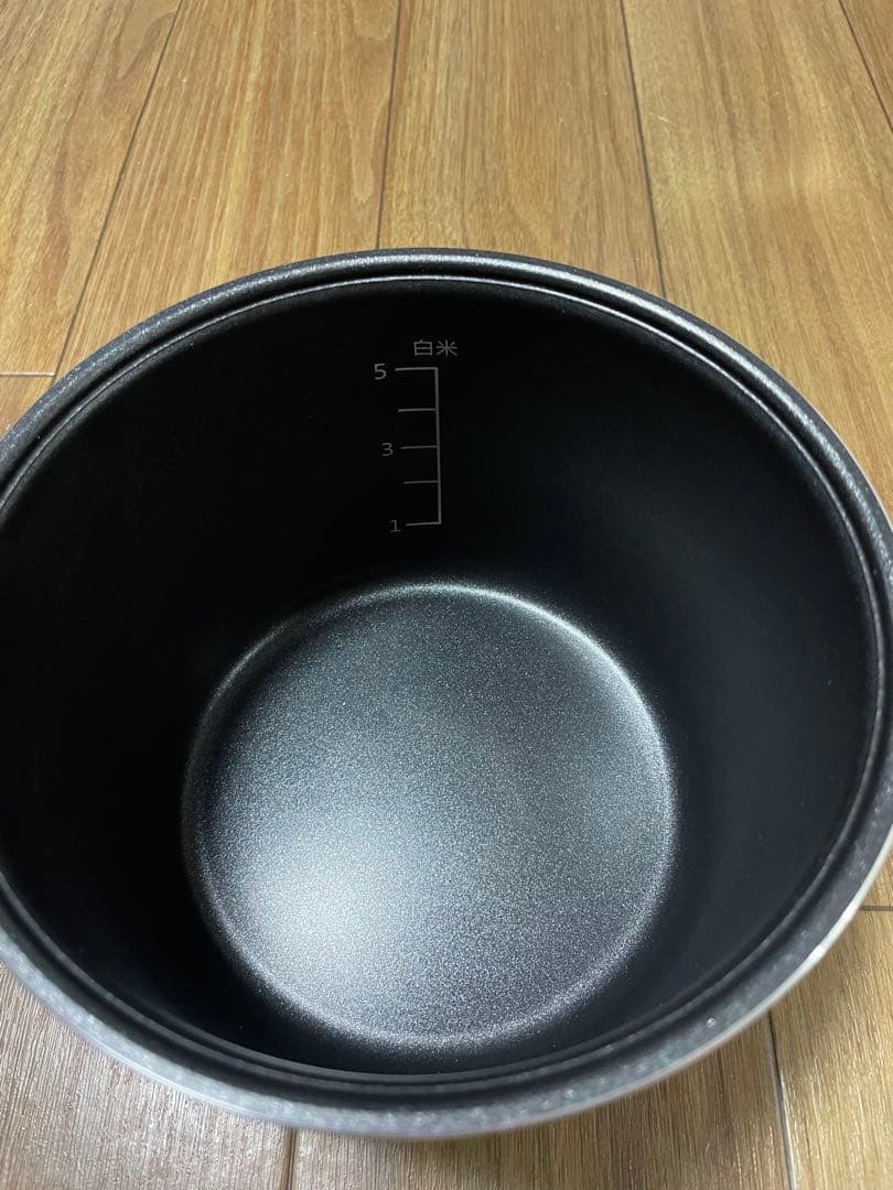 【使用1回のみ】【付属品全てあり】LOCABO 炊飯器 JM-C20E-W