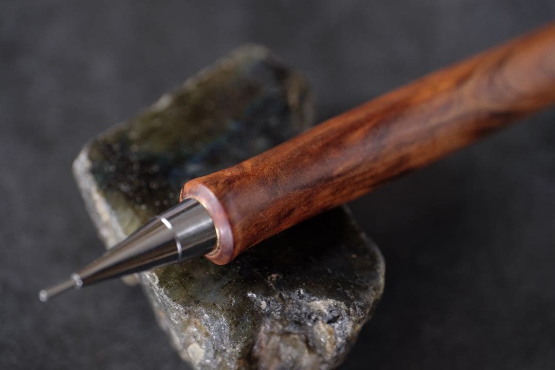 PG5木軸カスタム0196　高村杢工房 製図用シャープペンシル　魚梁瀬杉油杢