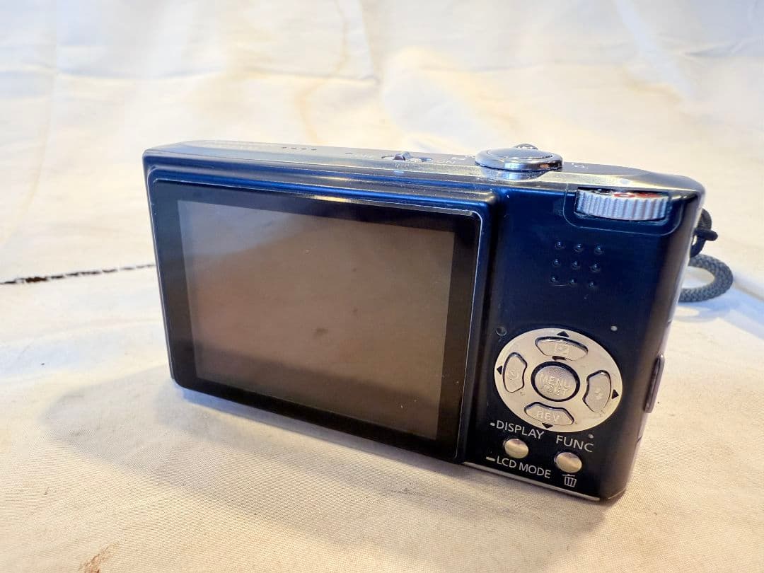 Panasonic LUMIX DMC-FX33 コンパクトデジカメ