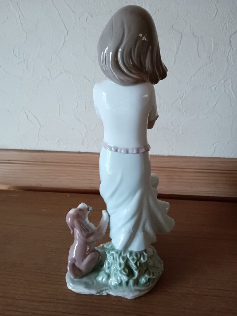 リヤドロ　風に託して