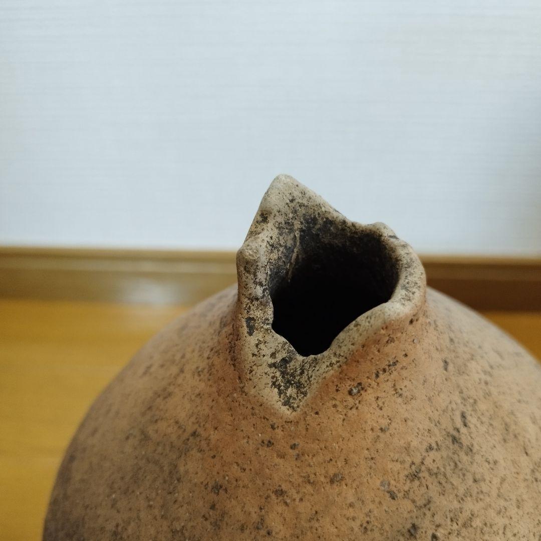 発掘品　弥生土器　そろばん型の小壷　波状紋様　　矢作川流域出土