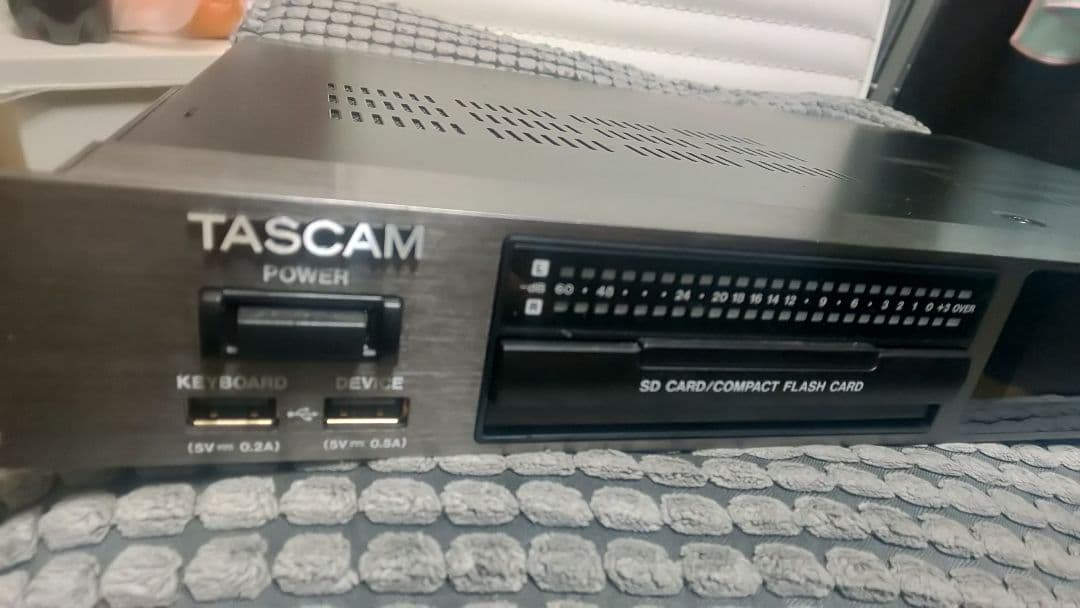 TASCAM タスカム  DA-3000 中古品