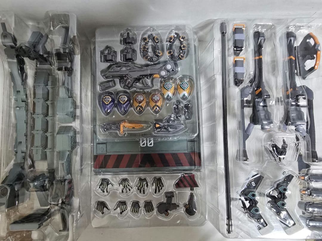 LBUILD エヴァンゲリオン 初号機 弐号機 零号機、専用武装セット