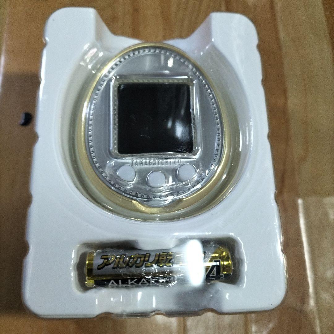 TAMAGOTCHI 4U ホワイト