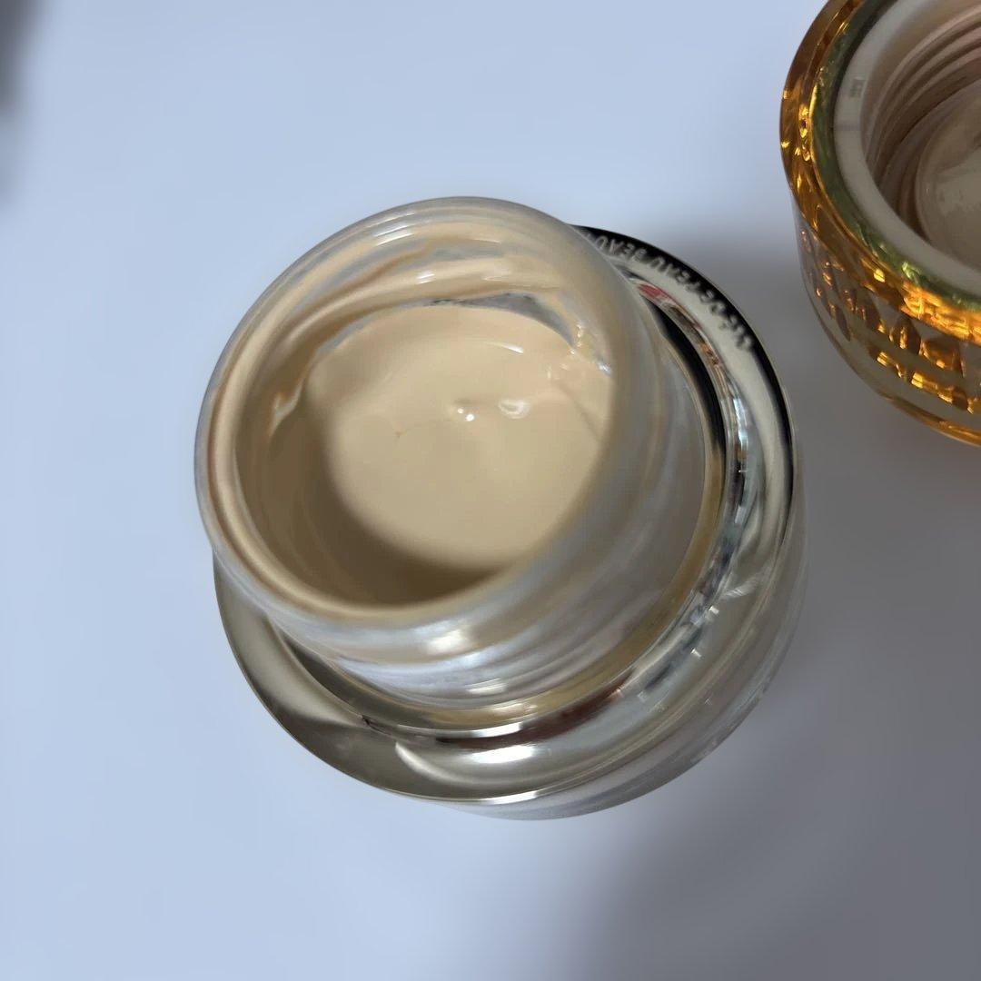 クレ・ド・ポー ボーテ(ル・フォンドゥタンn オークル10)