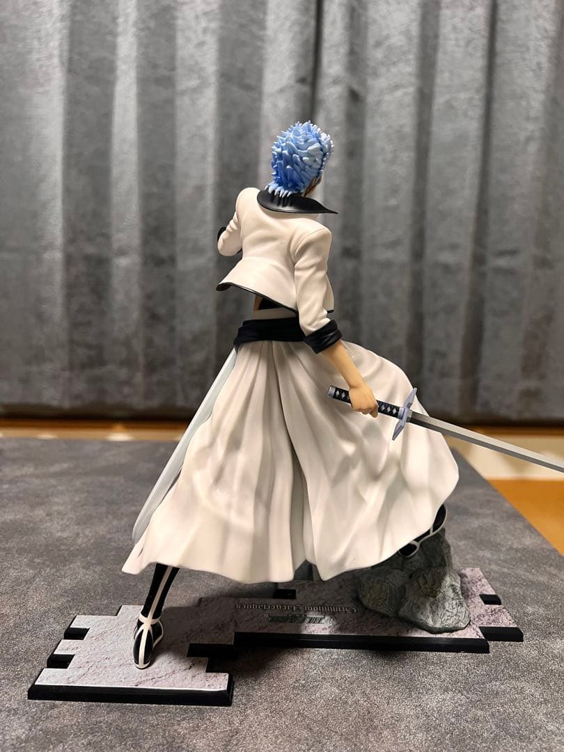 BLEACH グリムジョー　gem フィギュア
