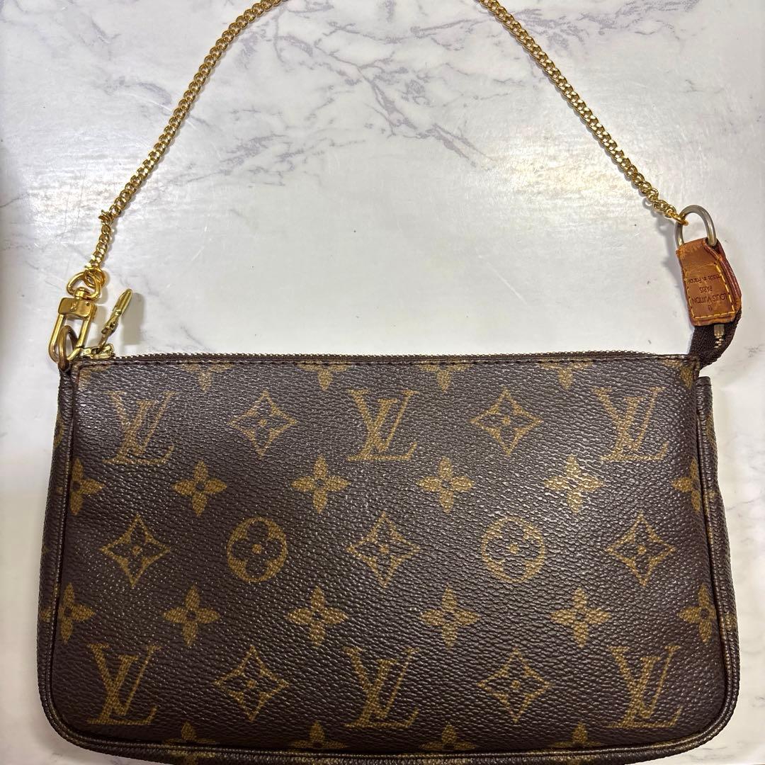 ルイ・ヴィトン モノグラム ポシェット・アクセソワール