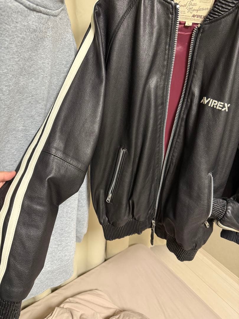 美品　AVIREX ラムレザー トラックジャケット
