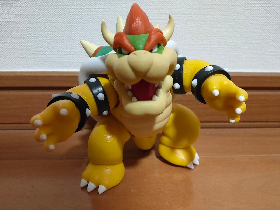 フィギュアーツ　クッパ　スーパーマリオ