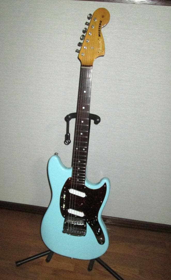 Fender Mustang エレキギター ライトブルー