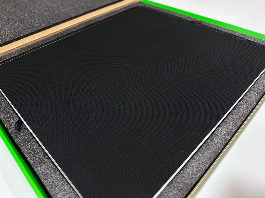 Razer Atlas ホワイト ガラスマウスパッド 白 レイザーアトラス