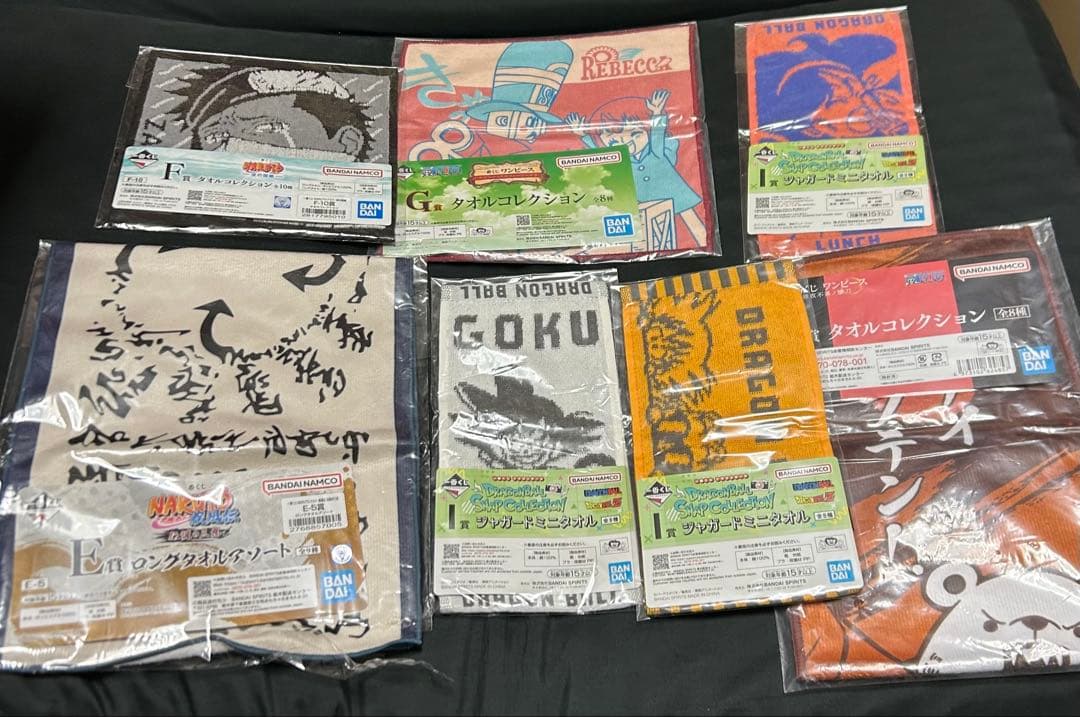 ワンピースくじ他　フィギュア　タオル等90点以上　まとめ売り　未開封多数