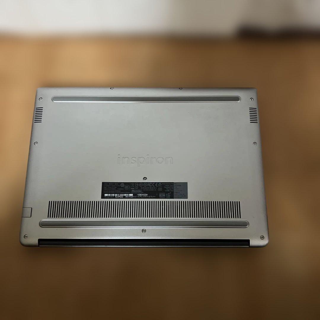 DELL 13インチIntel Core i5 8th Gen 中古