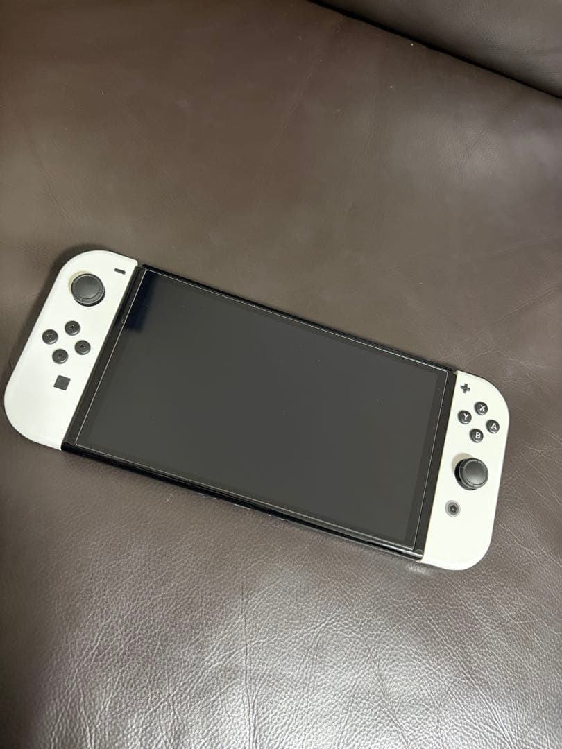 Nintendo Switch　有機ELモデルホワイト保護フィルム予備おまけ付き