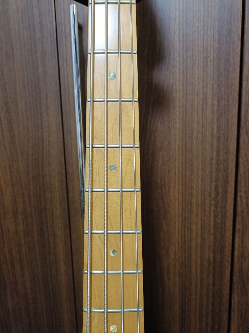 Fender USA American Deluxe プレシジョンベース