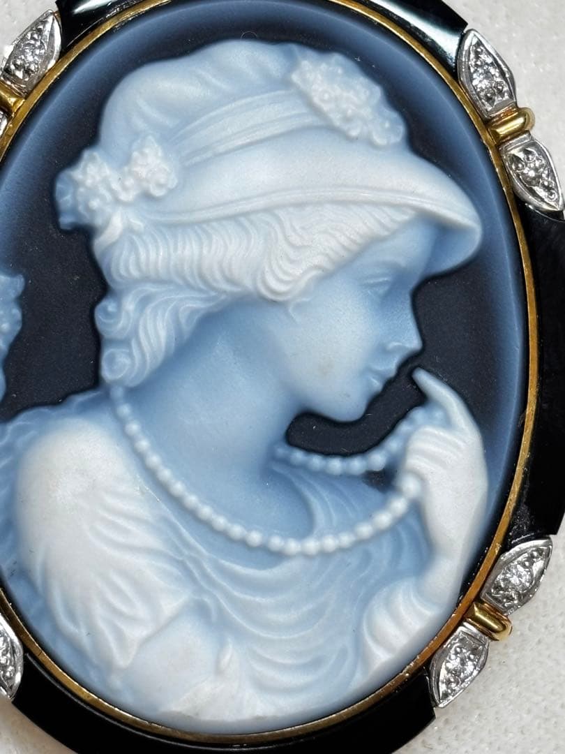 ミューラー作　カメオ　ブローチ＆ペンダントトップpt900+k18ダイヤ0.8