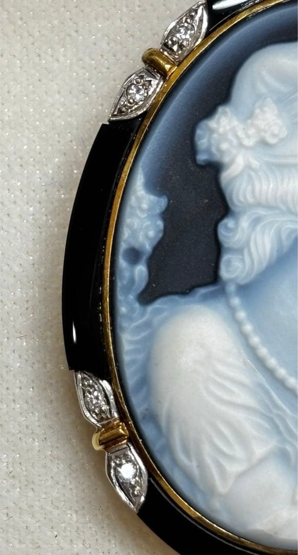 ミューラー作　カメオ　ブローチ＆ペンダントトップpt900+k18ダイヤ0.8