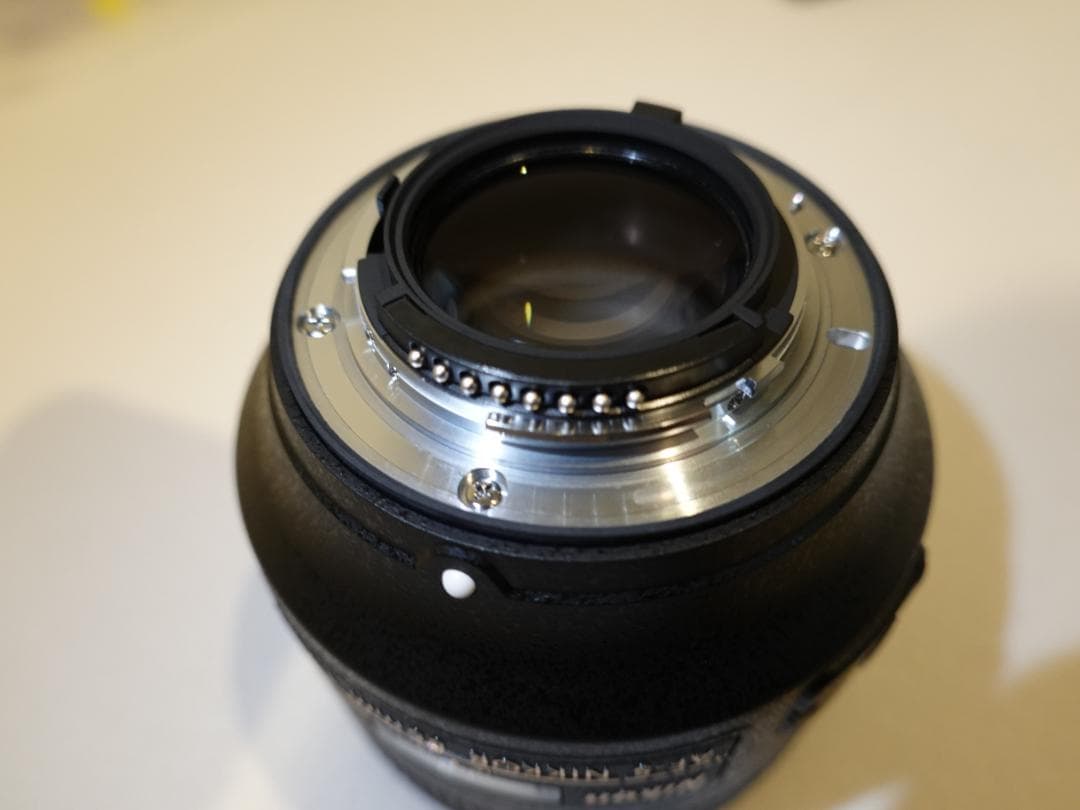 Nikon AF-S NIKKOR 85mm F1.8G & フィルター