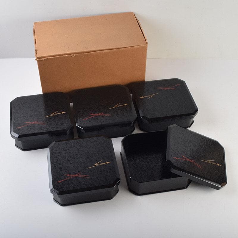 和食器　黒漆　松葉蒔絵　柿合　折曲重箱　5点　C　8573A