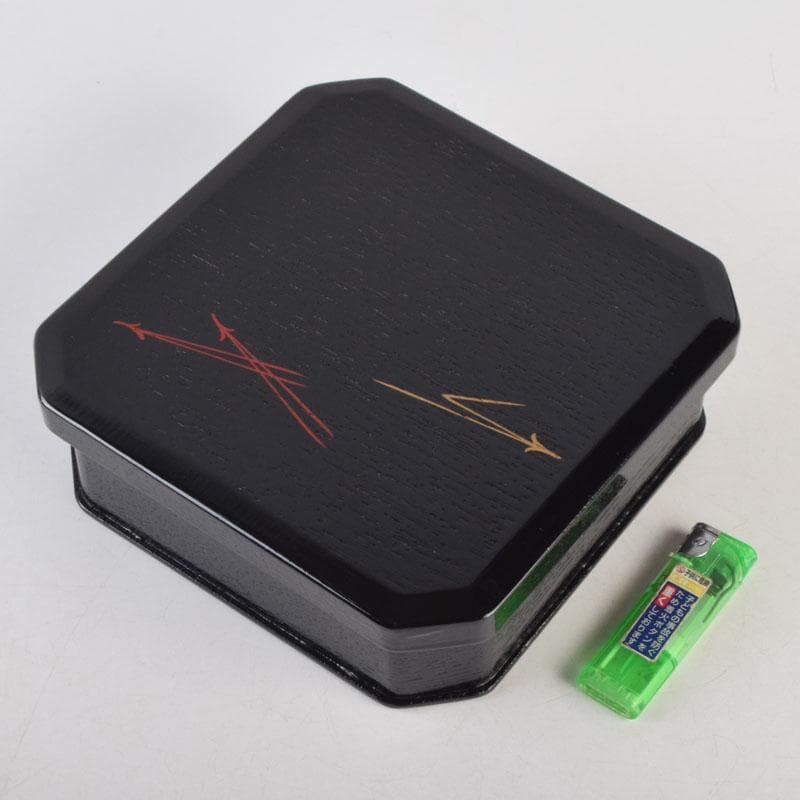 和食器　黒漆　松葉蒔絵　柿合　折曲重箱　5点　C　8573A