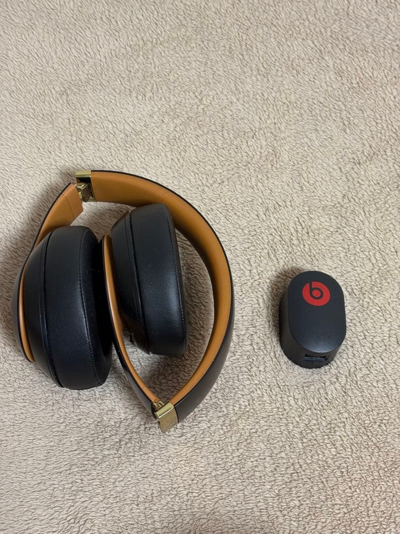 Beats Studio 3 Wireless ブラック/ゴールド