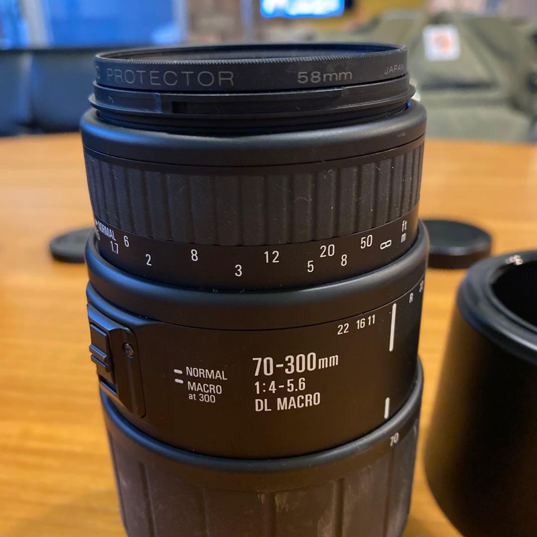 Japan MINOLTA一眼レフカメラα303si SIGMAレンズとカバン