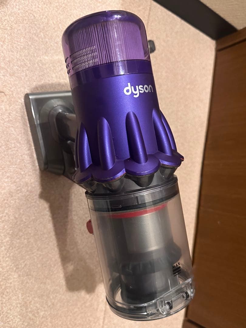 ダイソン　SV18　本体のみ