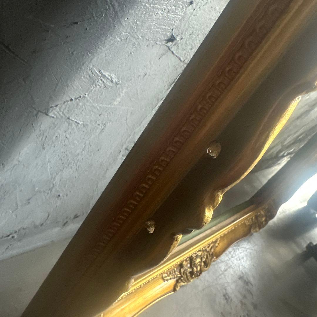 ゴールド アンティークフレーム 大きめ　ディスプレイなどに❣️