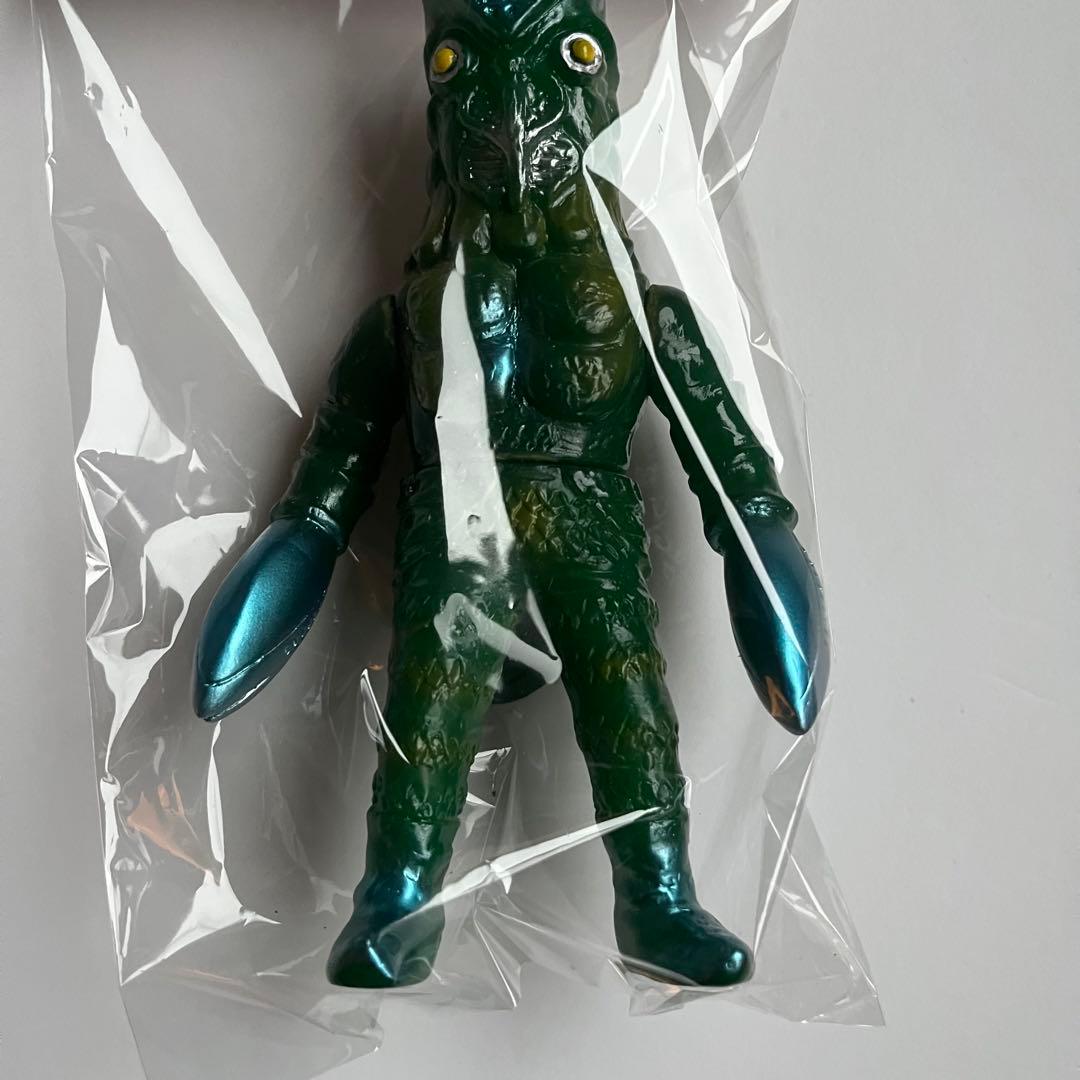 ヤモマーク ミドルサイズソフビ バルタン星人