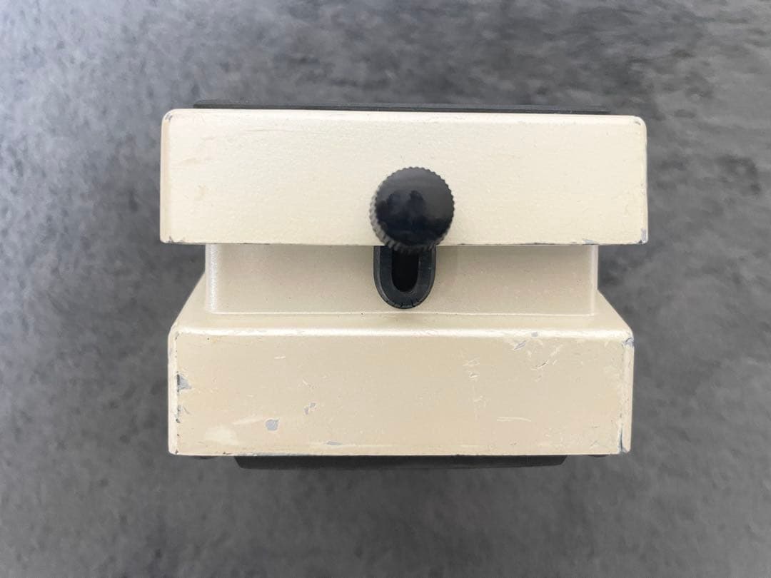 // BOSS デジタルディレイ DD-3 Delay Pedal //