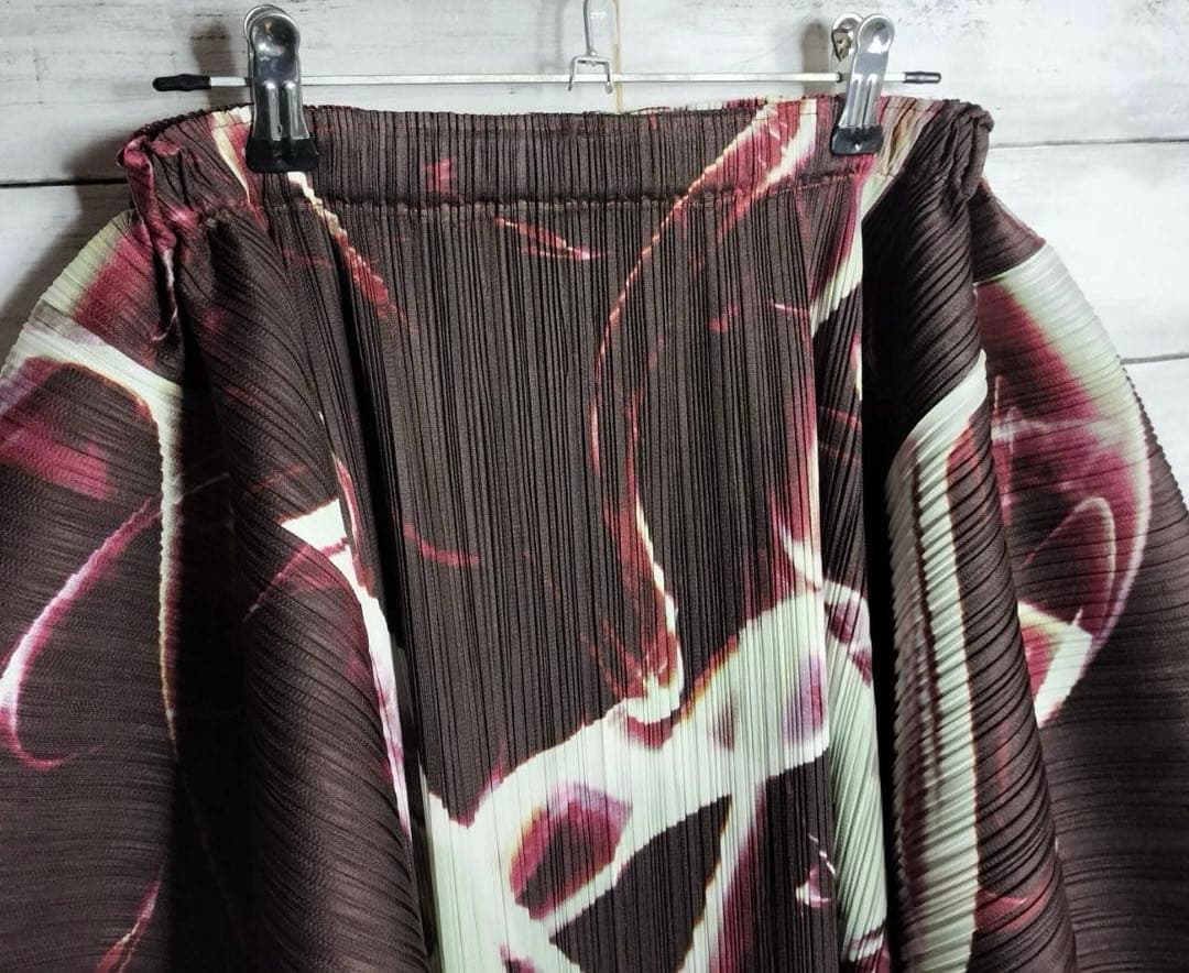 イッセイミヤケ プリーツプリーズ スモークバウンスフレアスカート