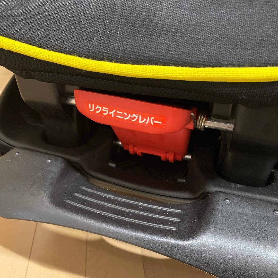 カーメイト エールべべ スイングムーン プレミアムS カーボンイエロー