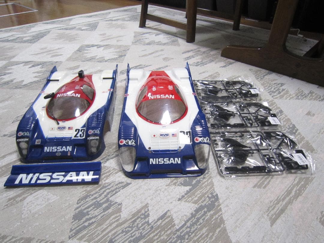 摩天楼 1/10 RCボディセット 2枚 日産 R91CP 新品J部品３個