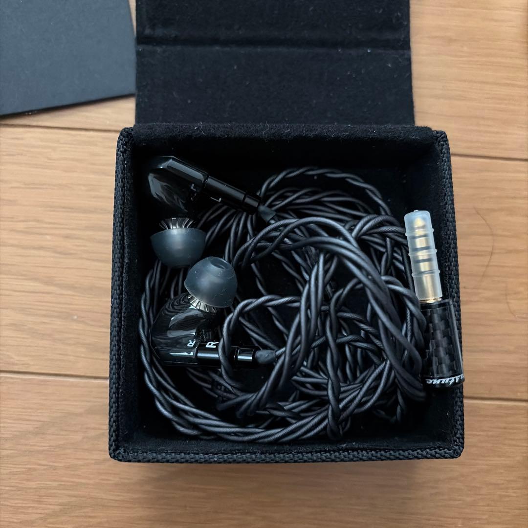 acoustune HS1900X 鎬 【有線イヤホン】