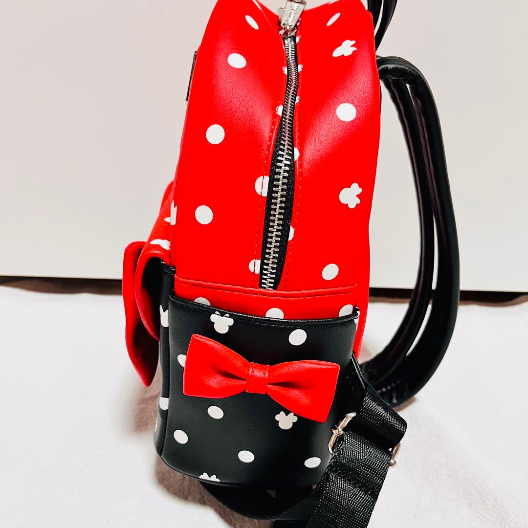 ディズニー　ラウンジフライ　loungefly リュック　ミニー