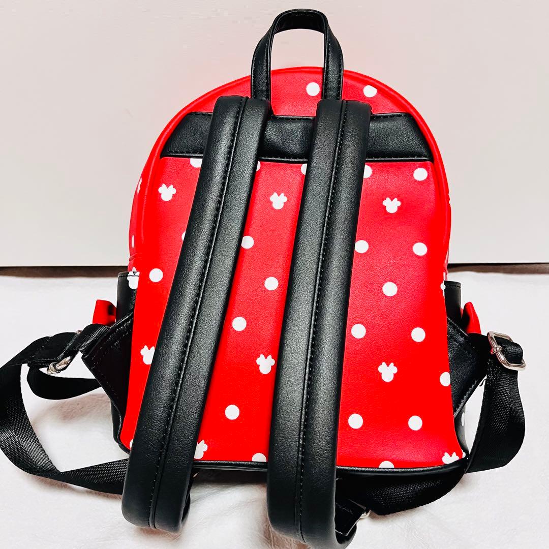 ディズニー　ラウンジフライ　loungefly リュック　ミニー